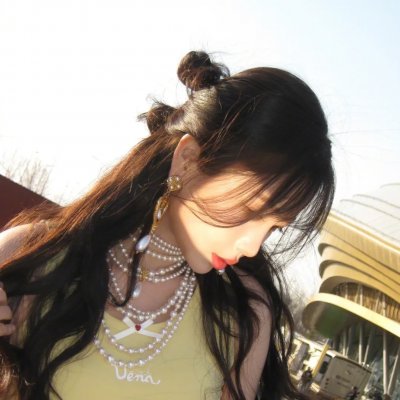 彩凤笙歌